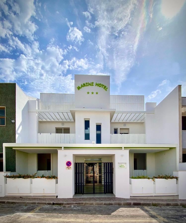 Marini Hotel B&B Lido Marini Exterior photo