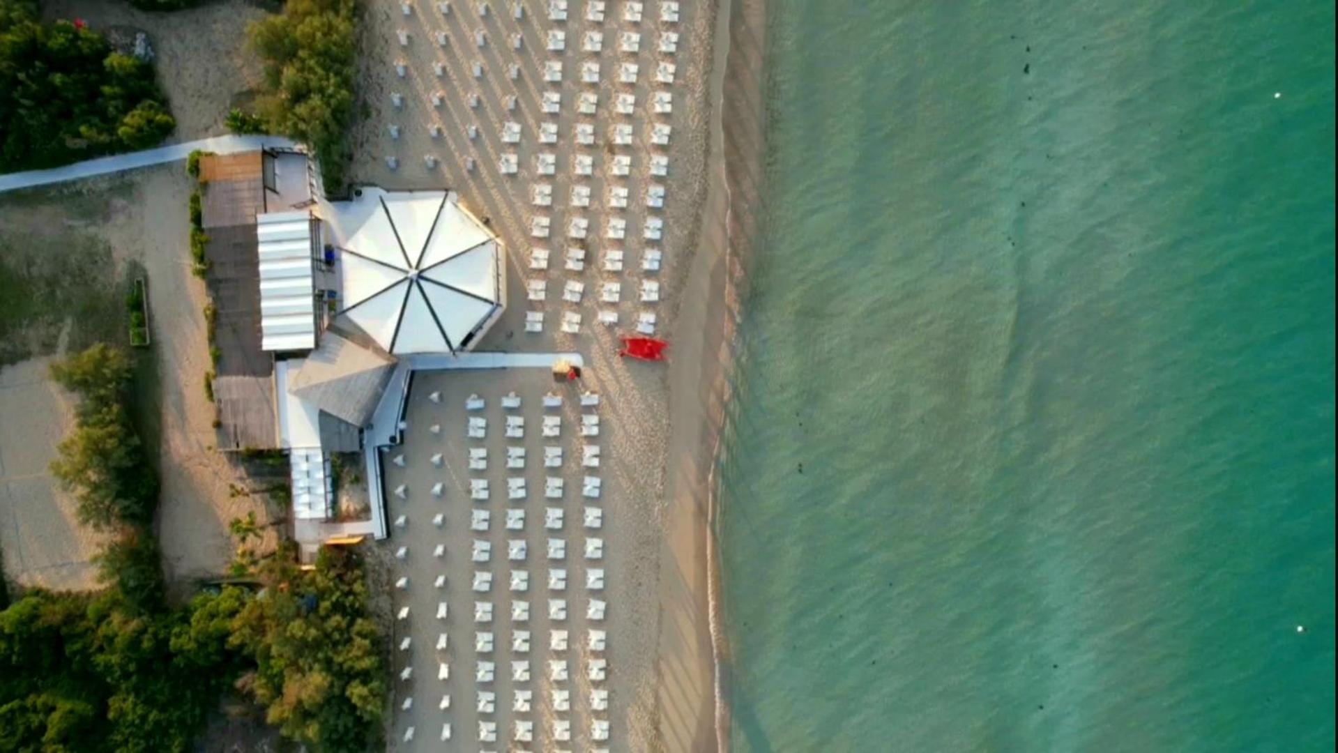 Marini Hotel B&B Lido Marini Exterior photo